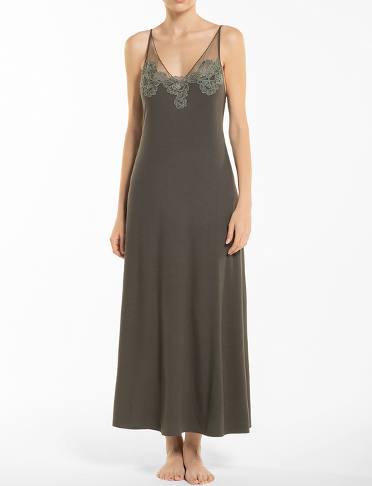 Verdiani Nightdress