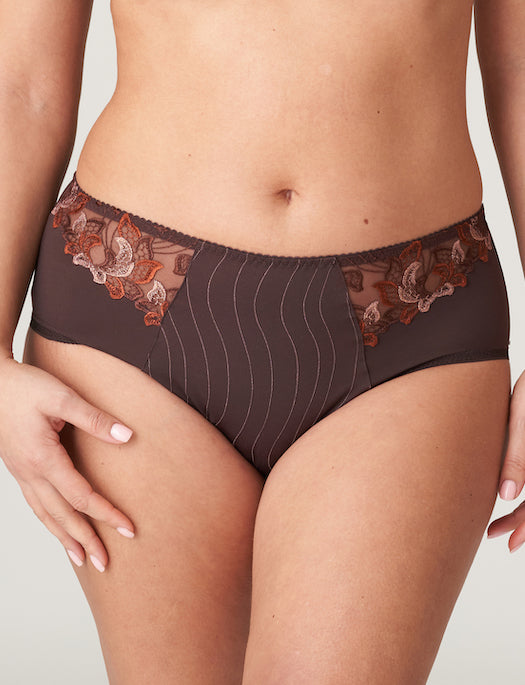 Prima Donna Deauville Full Brief