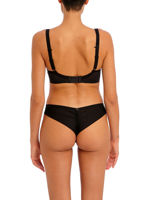 Freya Rose Blossom Brazilian