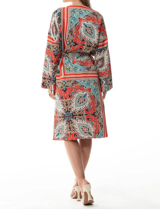 Mey Scarlet Kimono