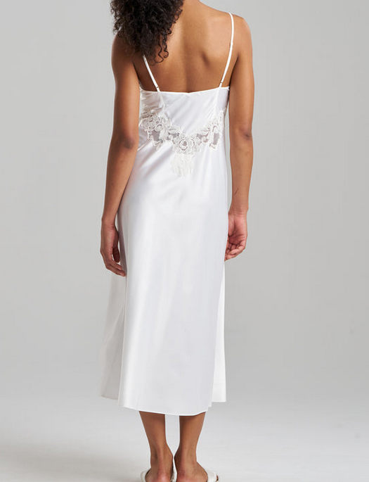 Natori Lingerie Peony Glamour Gown