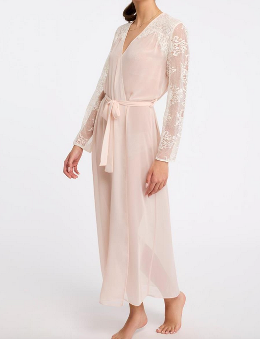 Rya Giselle Robe