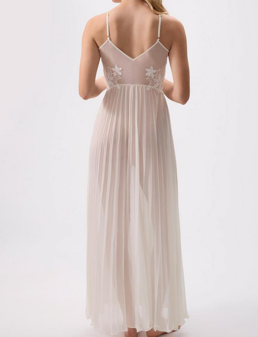 Rya Delight Gown