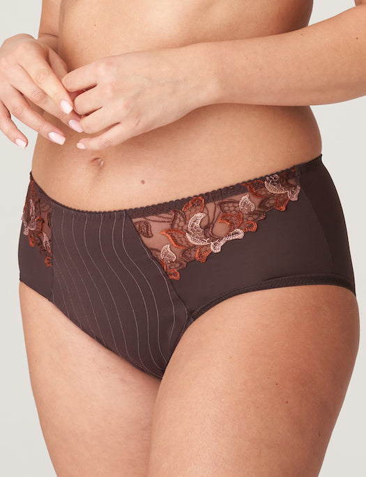 Prima Donna Deauville Full Brief