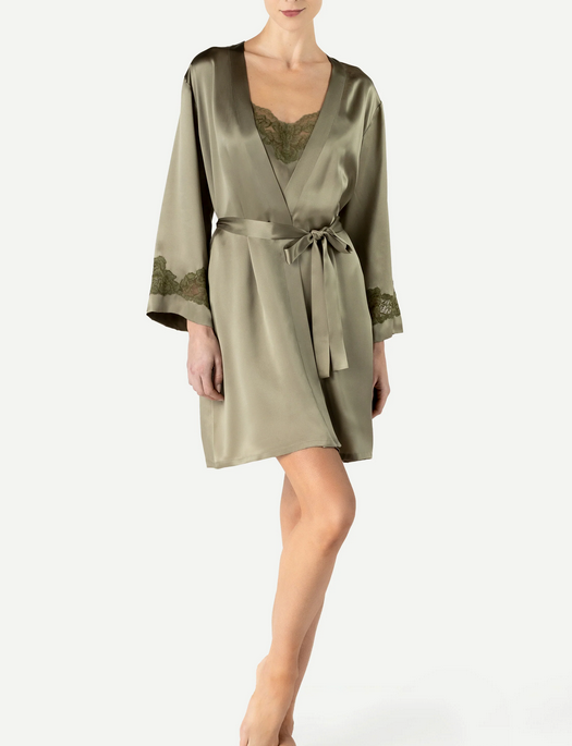 NK Imode Morgan Short Silk Robe