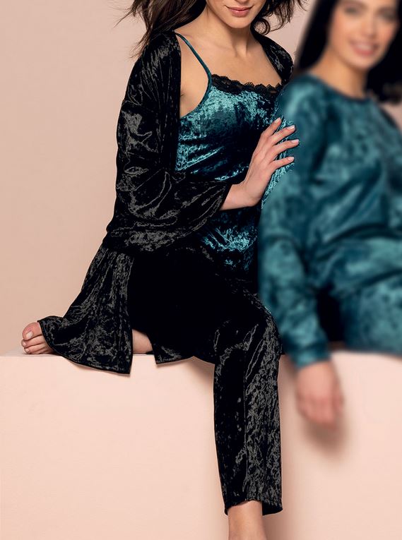 Antigel Velours en Fete Robe SLEEPWEAR - ROBE - ROBE 2 ($101-$200) Lise Charmel
