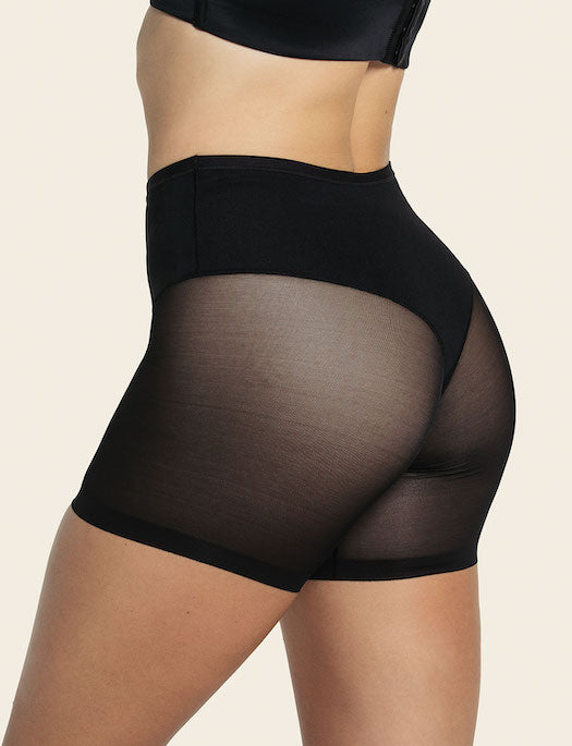 Leonisa Truly Undetectable Sheer Moderate Compression Shaper Short