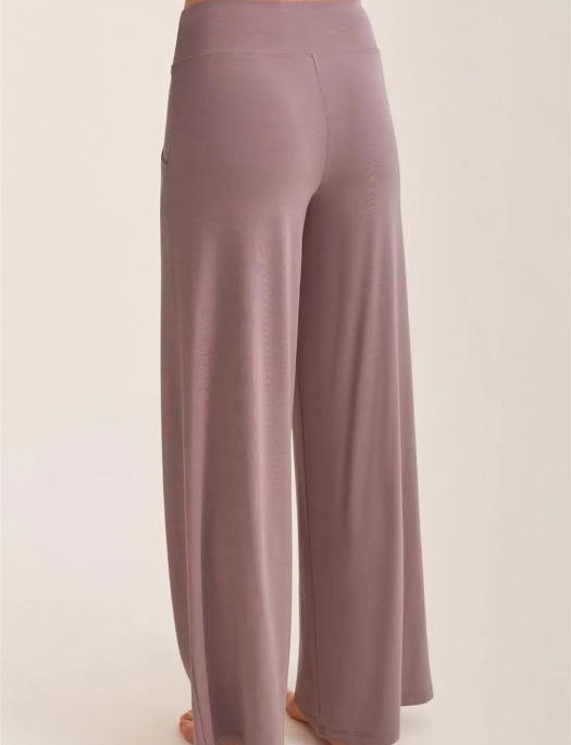 Fleur't Flared Leg Pant