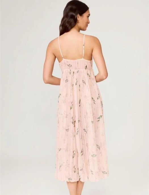 Rya Breeze Gown