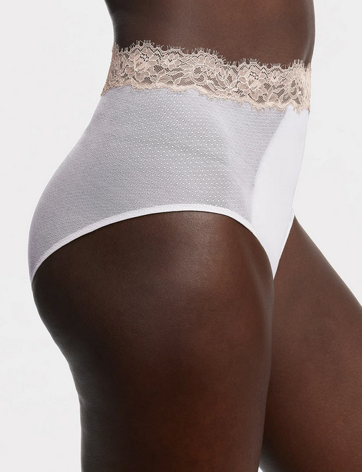 Skarlett Blue Entice HW Brief