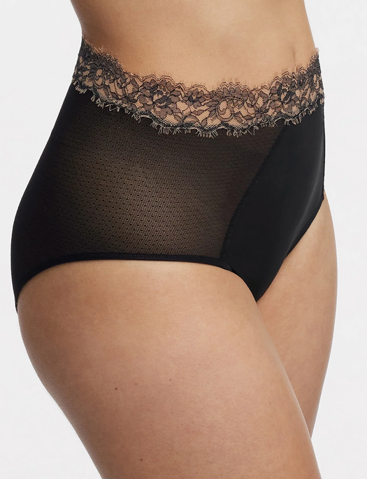 Skarlett Blue Entice HW Brief