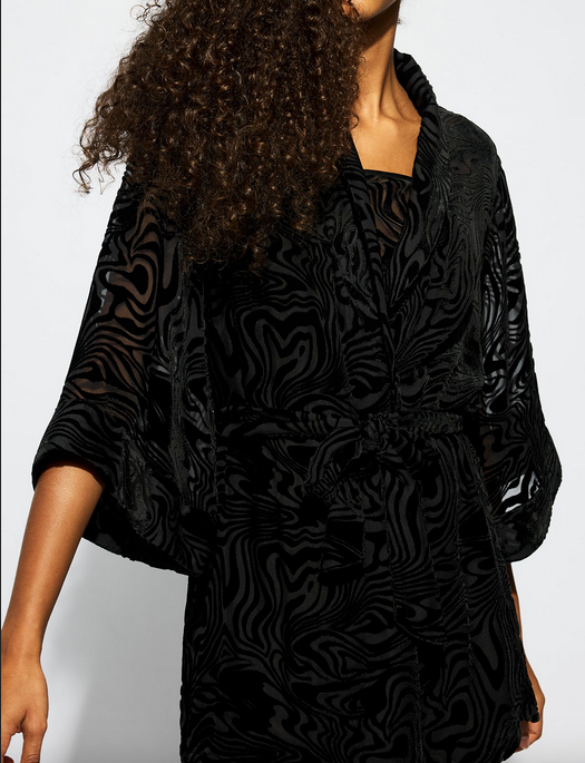 Ginia Daisy Robe