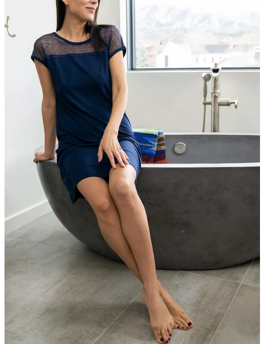 Aspen Dream Nora T-Shirt Dress