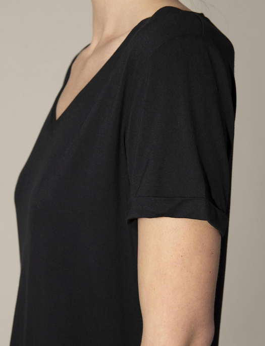 Aspen Dream V Neck T Shirt