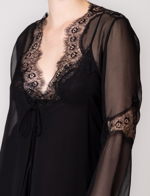 Christine Felicity Robe