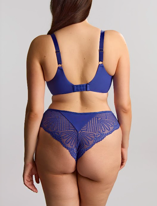 Sculptresse Entice Brazilian