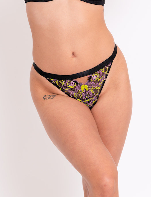 Curvy Kate Standout Thong