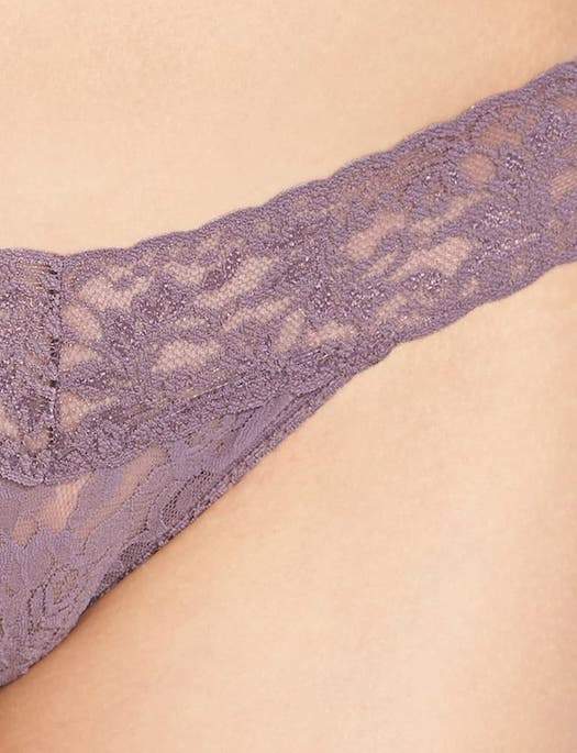 Hanky Panky Signature Lace Low Rise Thong PANTY - THONG - ODD Hanky Panky DUSK O/S 